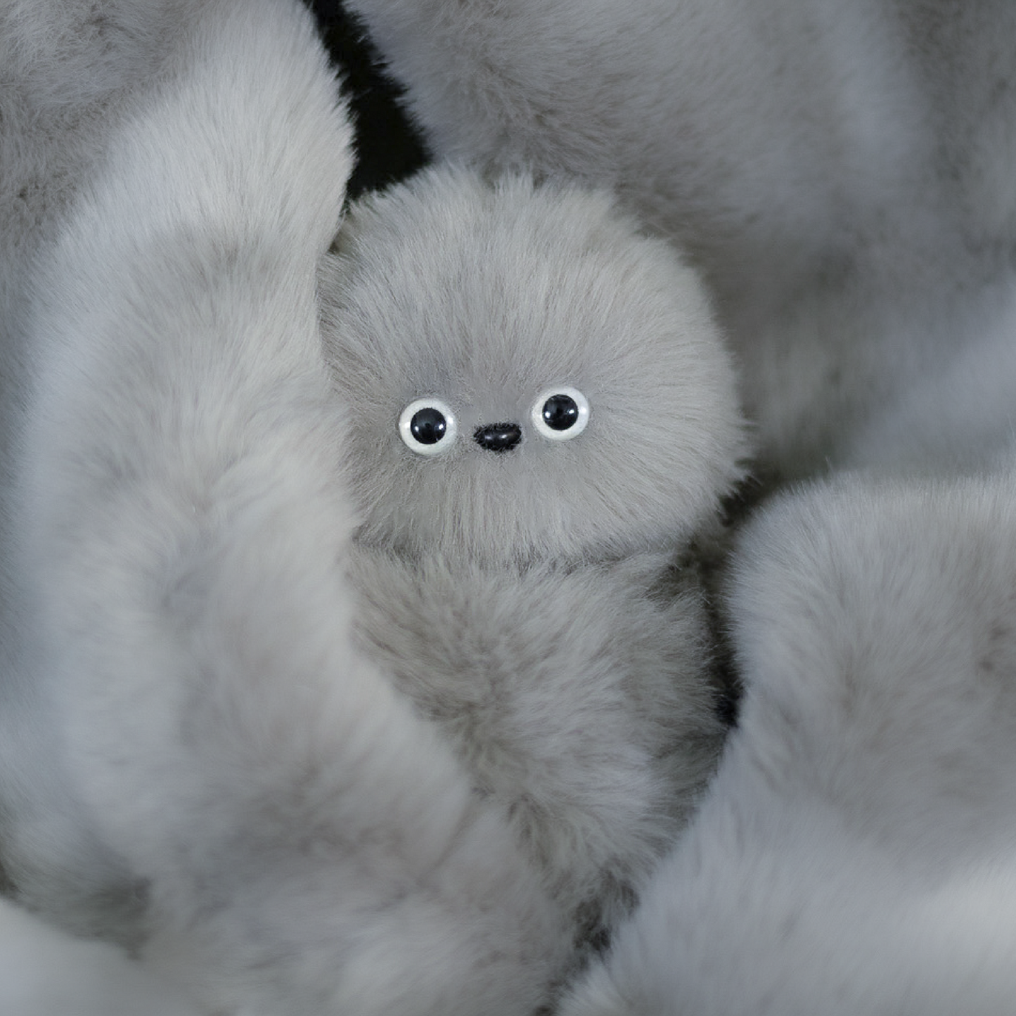 Mirumi Charm Robot-Gray